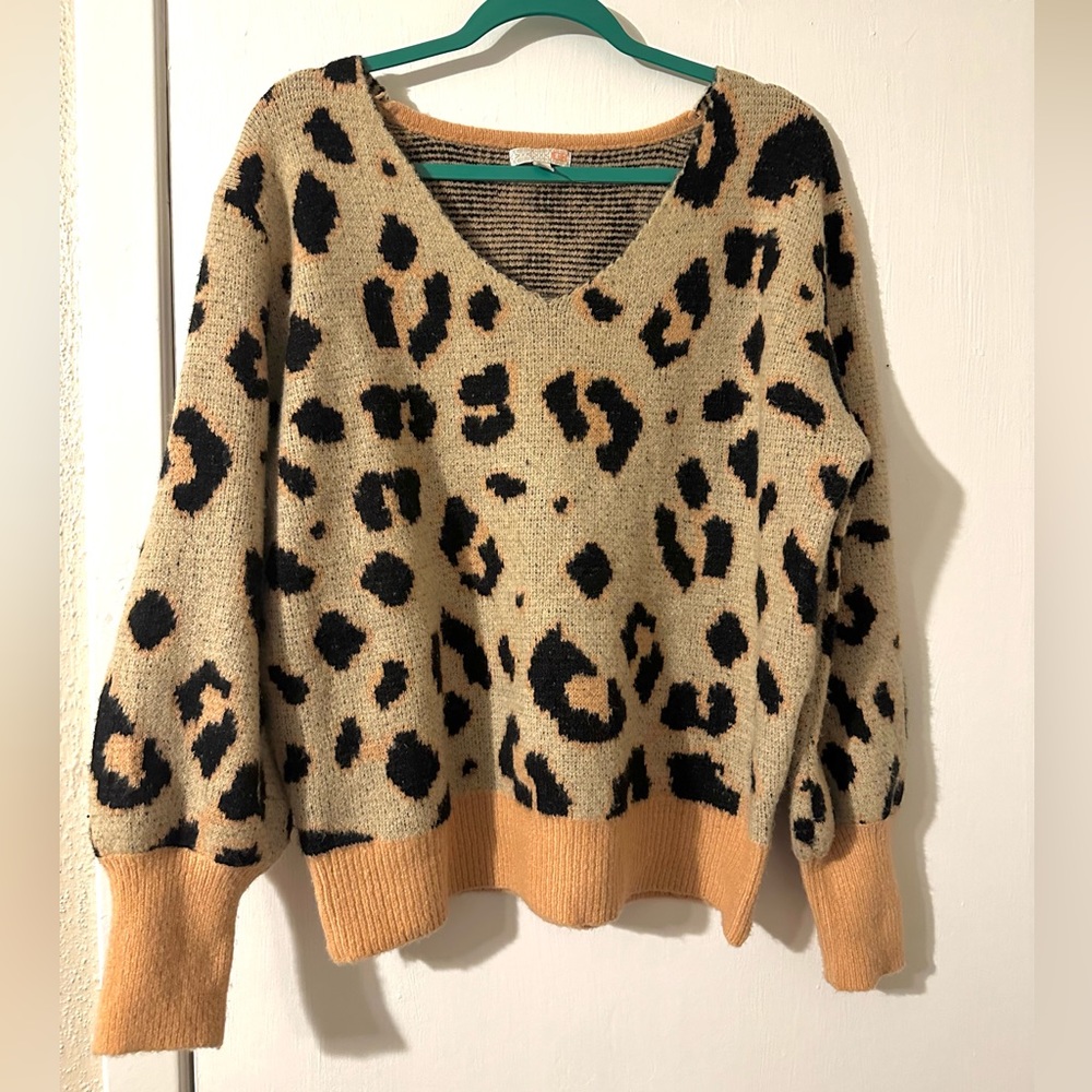 GB Leopard Print V Neck Sweater